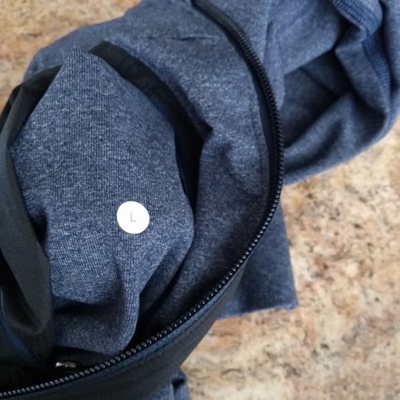 Jacket - Picture 5 of 6